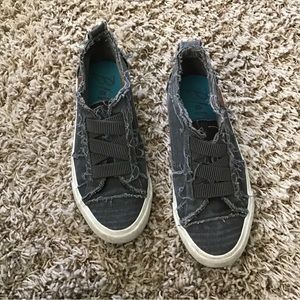 Blue frayed blowfish Malibu shoes